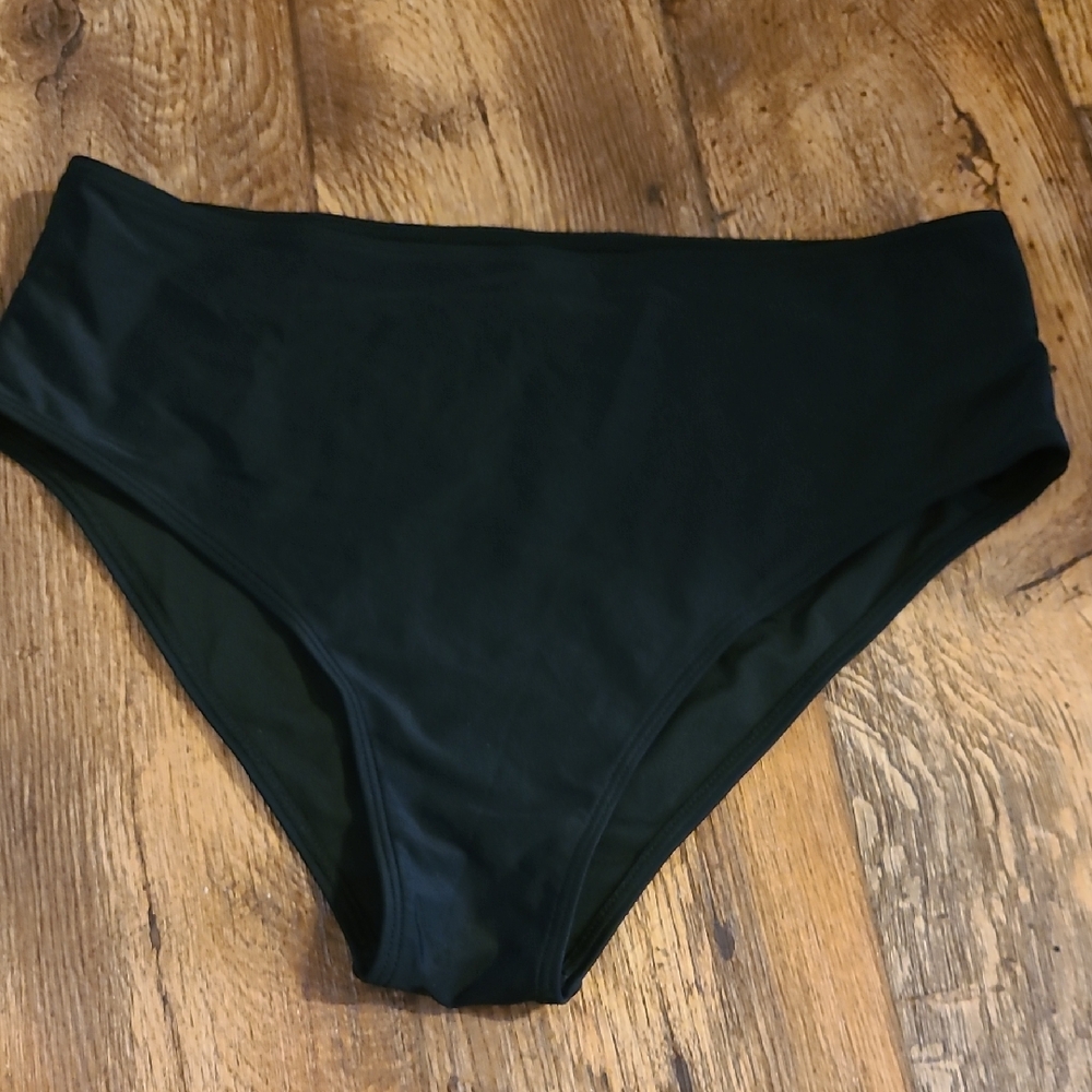 Elegant Black High-Waisted Bikini Bottom